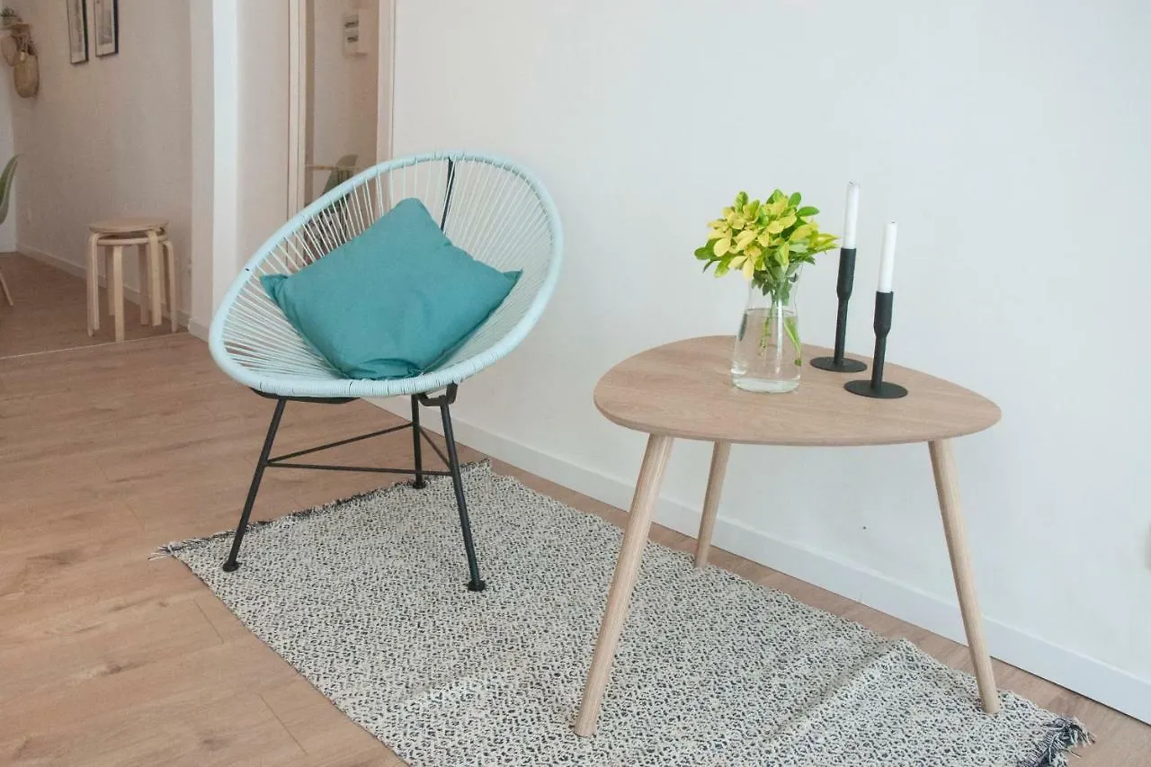Magnificent Apartment Near The Old Port Marseille